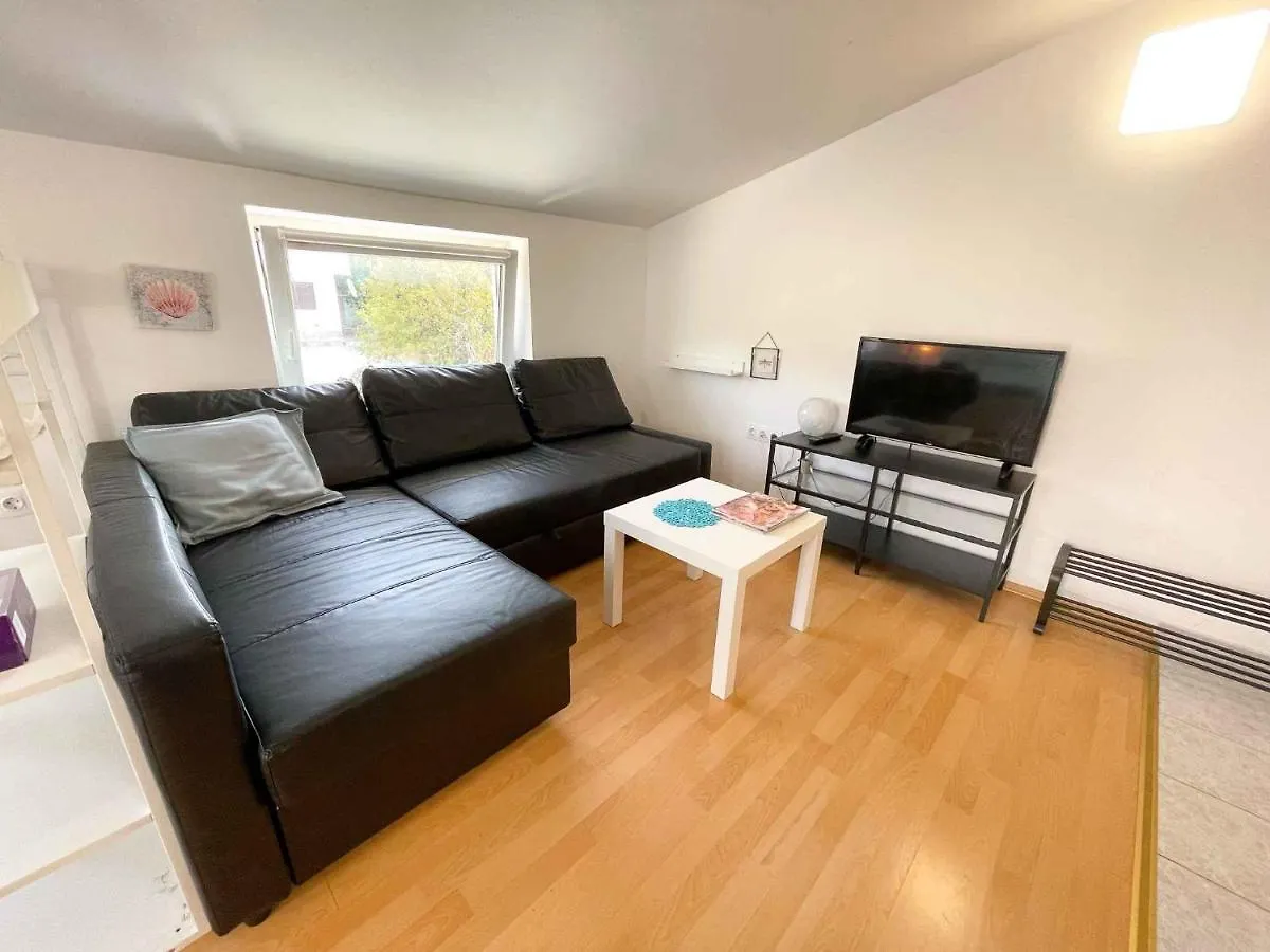 Studio In Dramalj 42063 Apartman